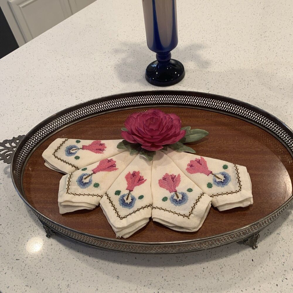 vintage hand embroidered tea/cocktail napkins set of 5
